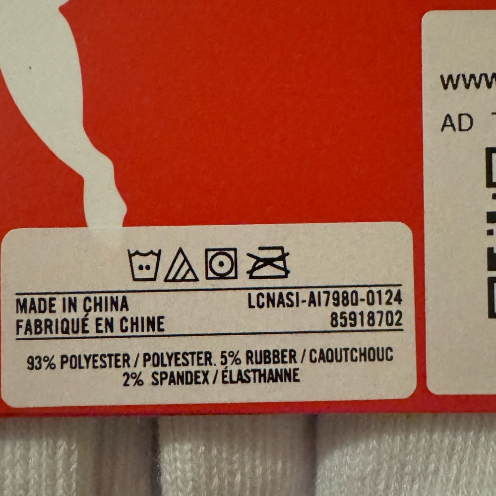 Puma Men's White Crew Socks - Picture 5 of 5